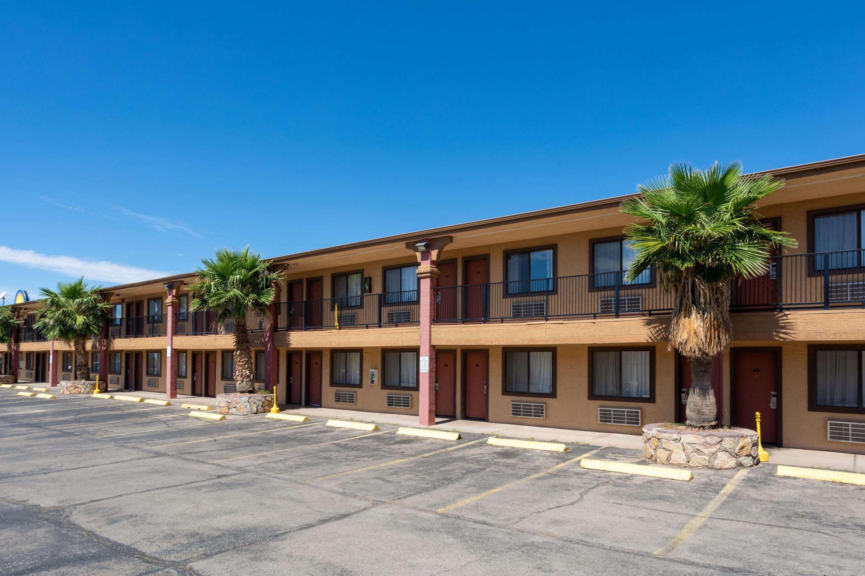 Days Inn By Wyndham Alamogordo White Sands Экстерьер фото