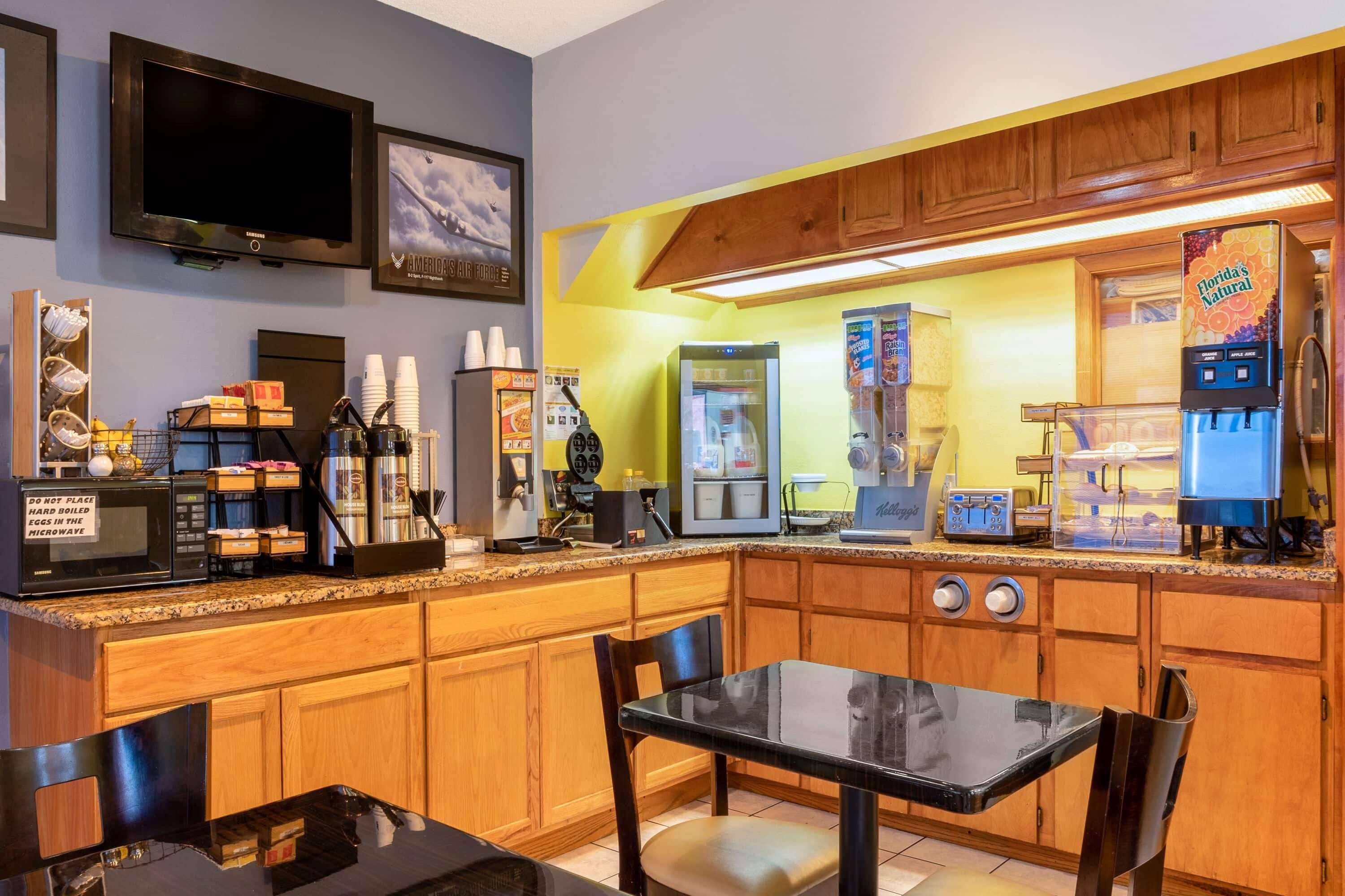 Days Inn By Wyndham Alamogordo White Sands Экстерьер фото